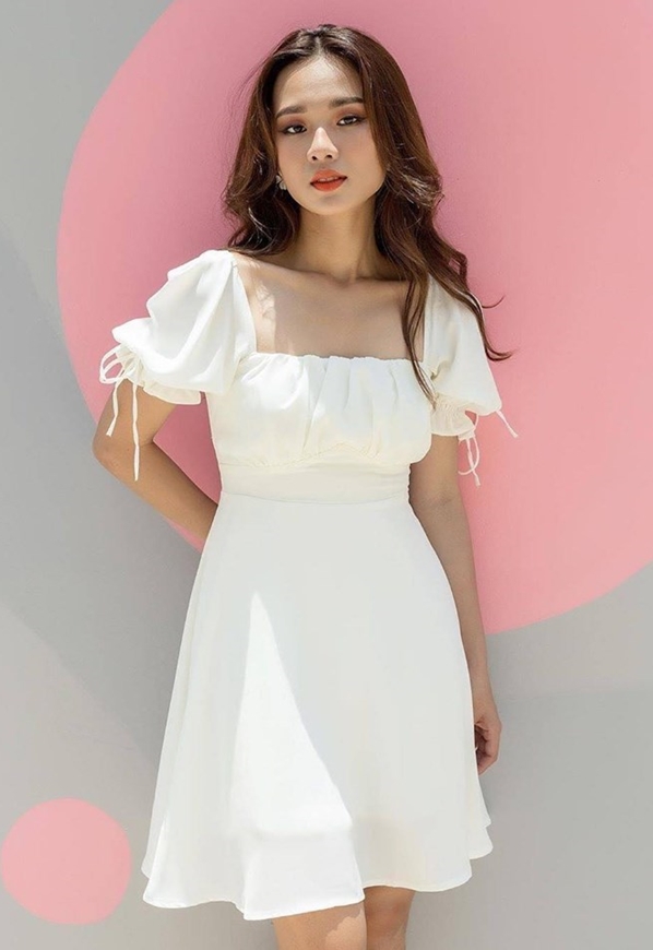 Thiên đường váy trắng dự tiệc tại Quảng Ninh đẹp lịm tim  Topvay Fashion